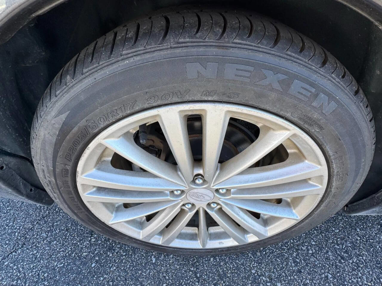 Used 2013 Subaru Impreza 2.0i Limited image 34