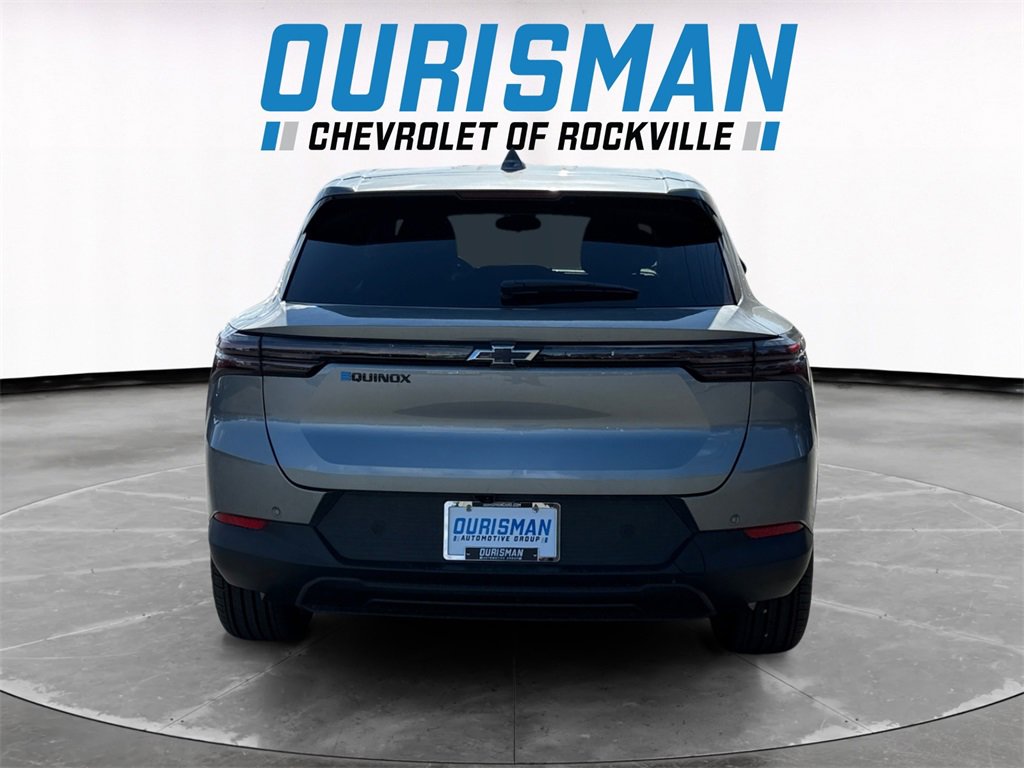 New 2026 Chevrolet Equinox EV LT w/ Midnight Package image 5