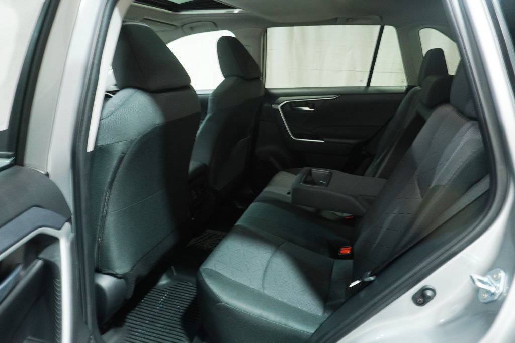 Used 2025 Toyota RAV4 XLE w/ Convenience Package AWD/4WD image 14