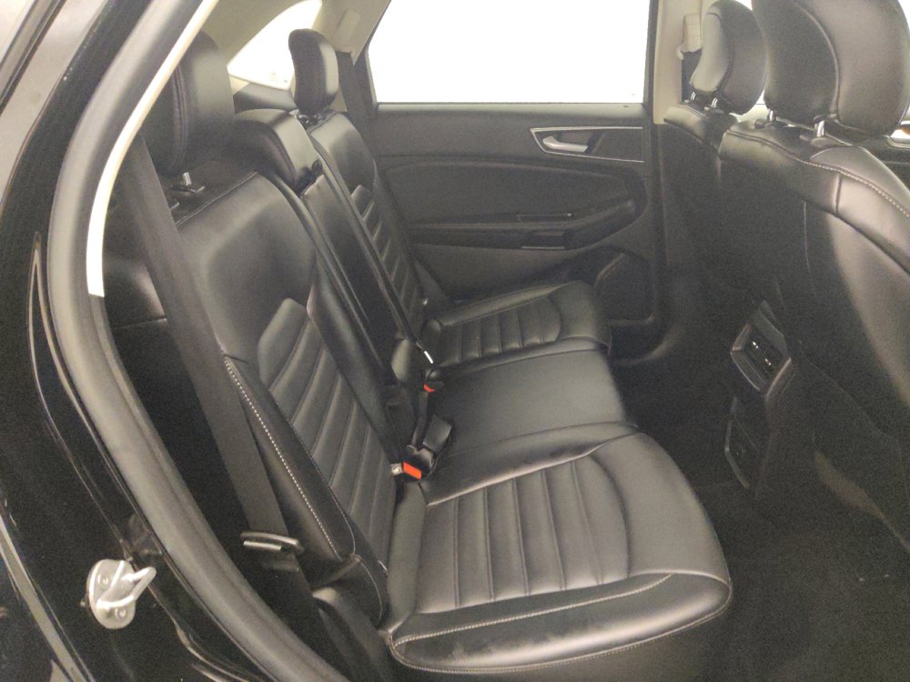 Used 2017 Ford Edge SEL w/ Equipment Group 201A FWD image 19