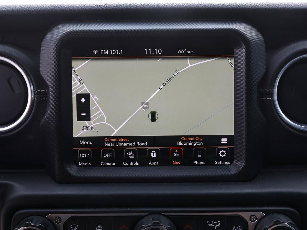 Used 2023 Jeep Wrangler Unlimited Sahara w/ Cold Weather Group AWD/4WD image 18