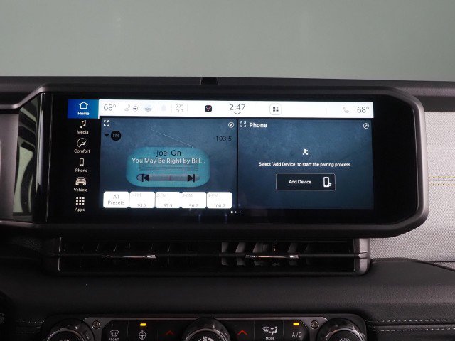 Used 2025 Jeep Wrangler 4xe Sahara w/ Safety Group AWD/4WD image 30