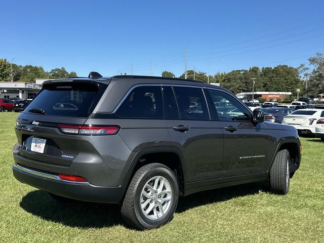 New 2025 Jeep Grand Cherokee Laredo X w/ Luxury Tech Group I image 7