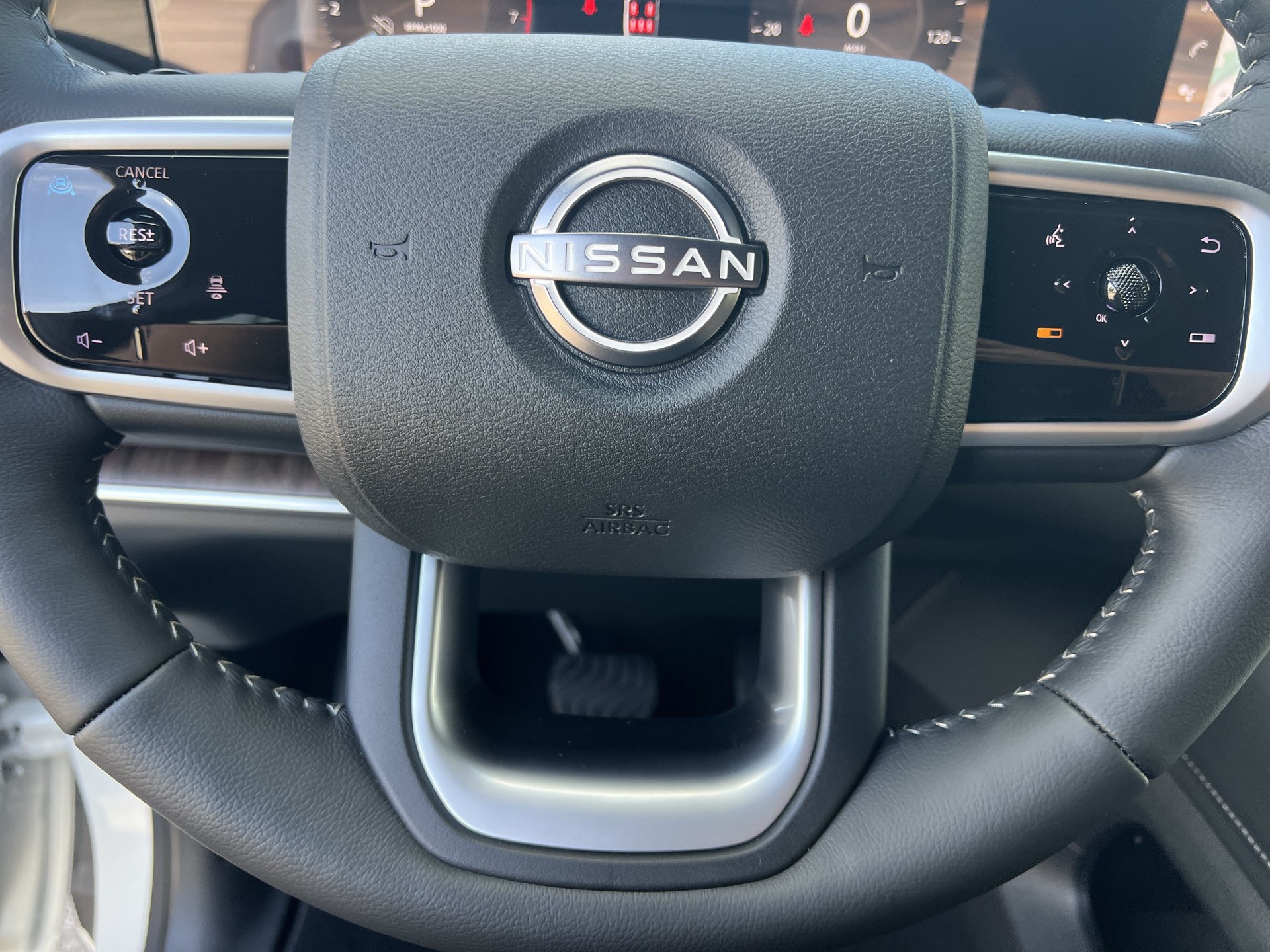 New 2026 Nissan Armada SL AWD/4WD image 9