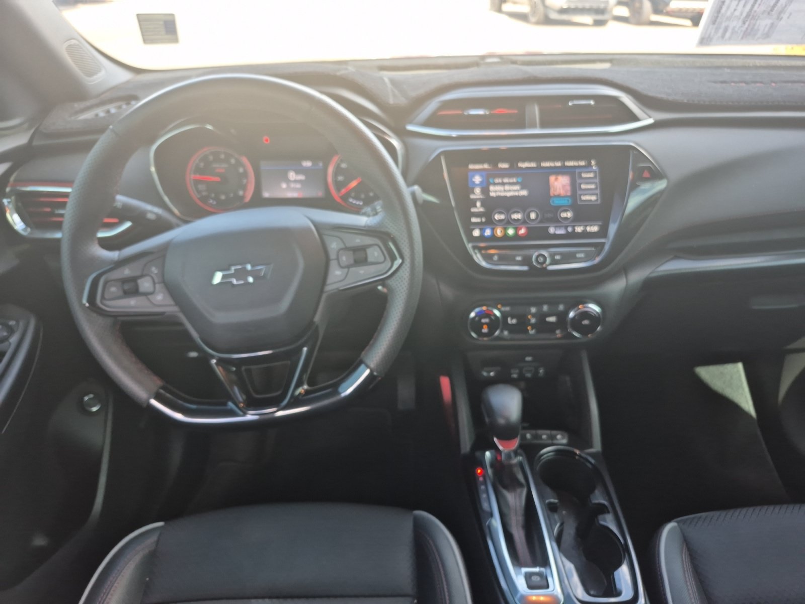 Used 2022 Chevrolet TrailBlazer RS w/ Sun and Liftgate Package FWD image 18