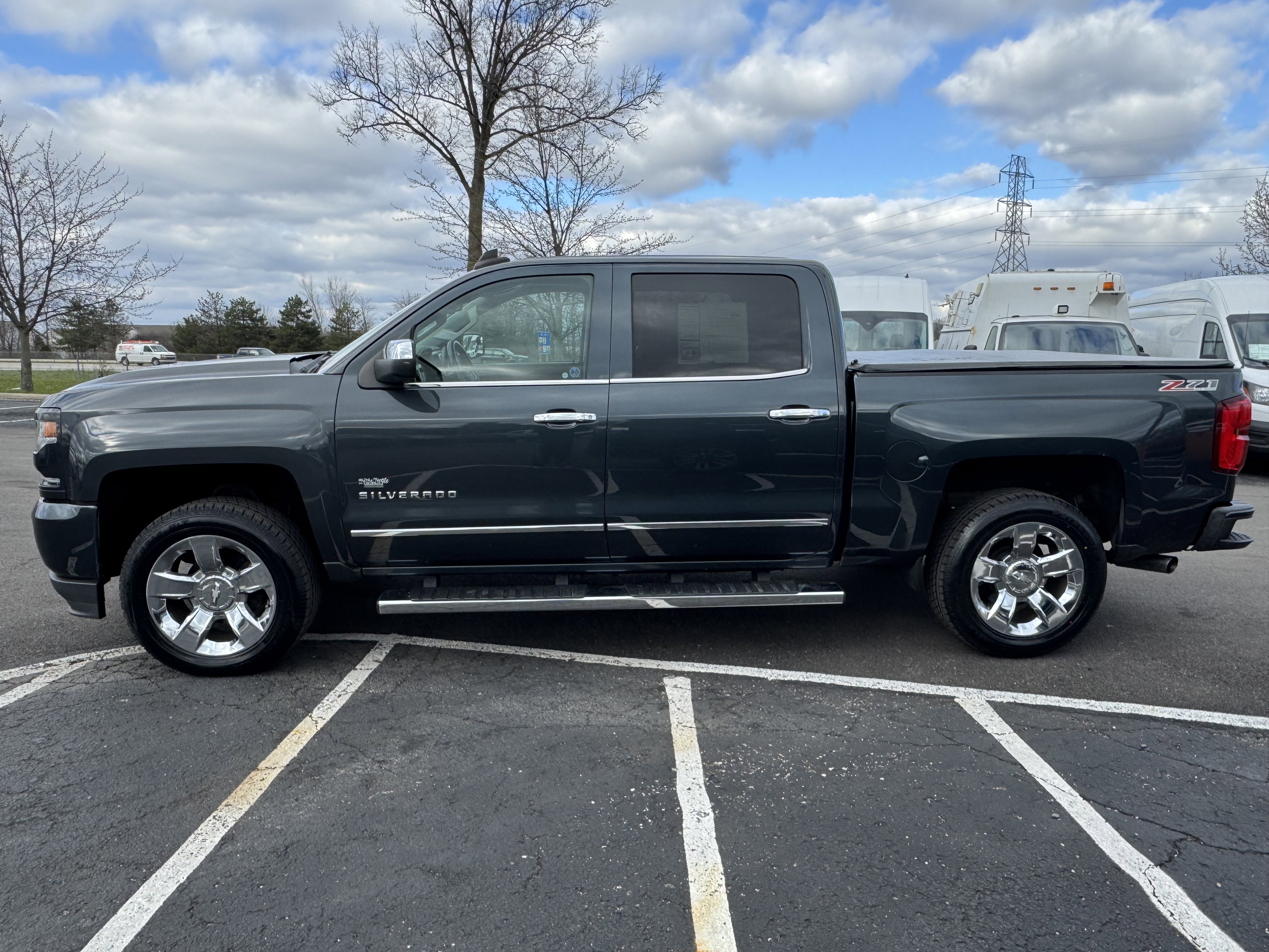 Used 2017 Chevrolet Silverado 1500 LTZ Z71 w/ LTZ Plus Package image 19