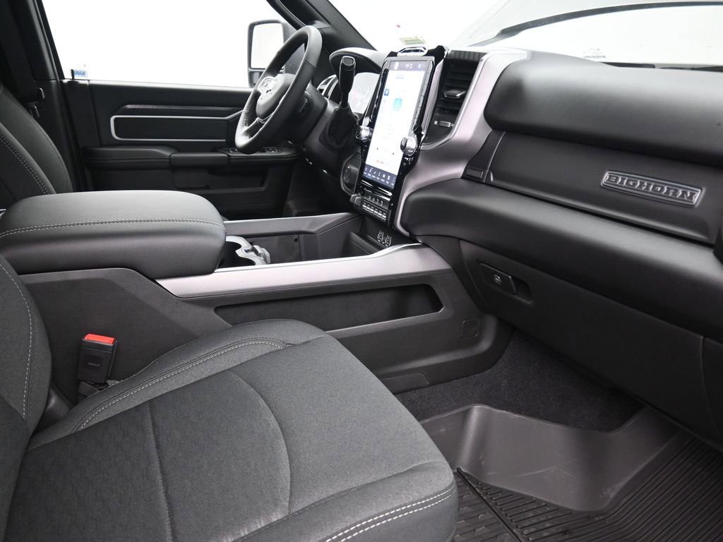 New 2026 RAM 2500 Big Horn AWD/4WD image 17