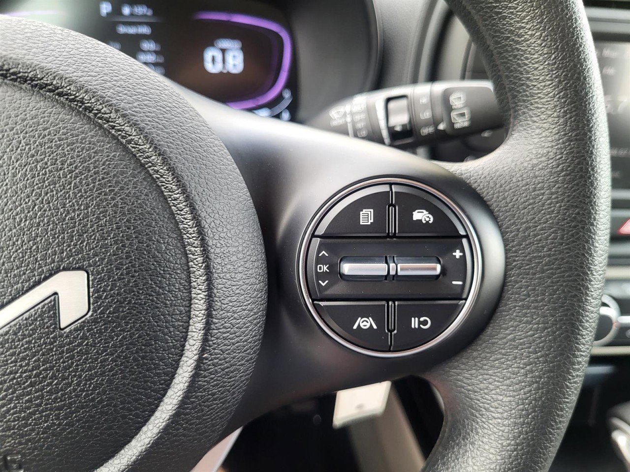 Used 2025 Kia Soul LX w/ LX Technology Package image 19