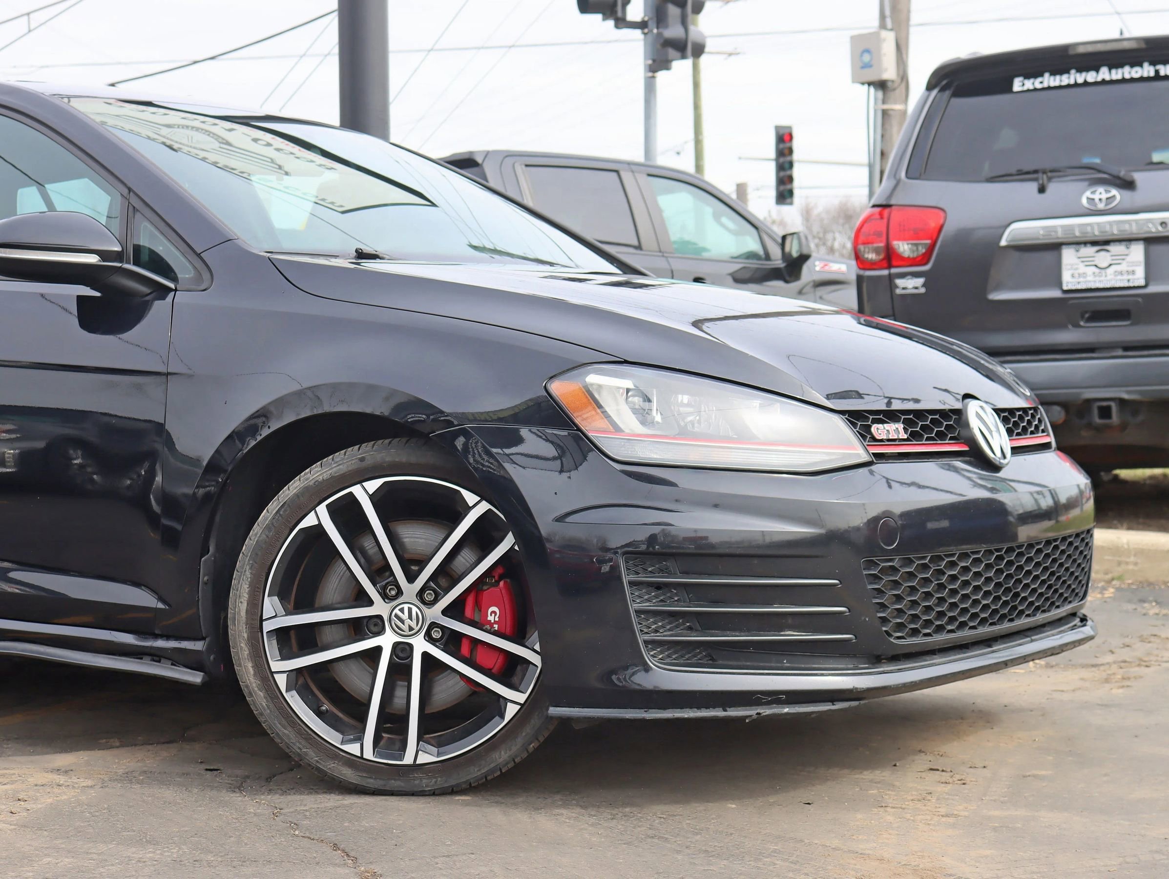Used 2017 Volkswagen GTI Sport FWD image 3