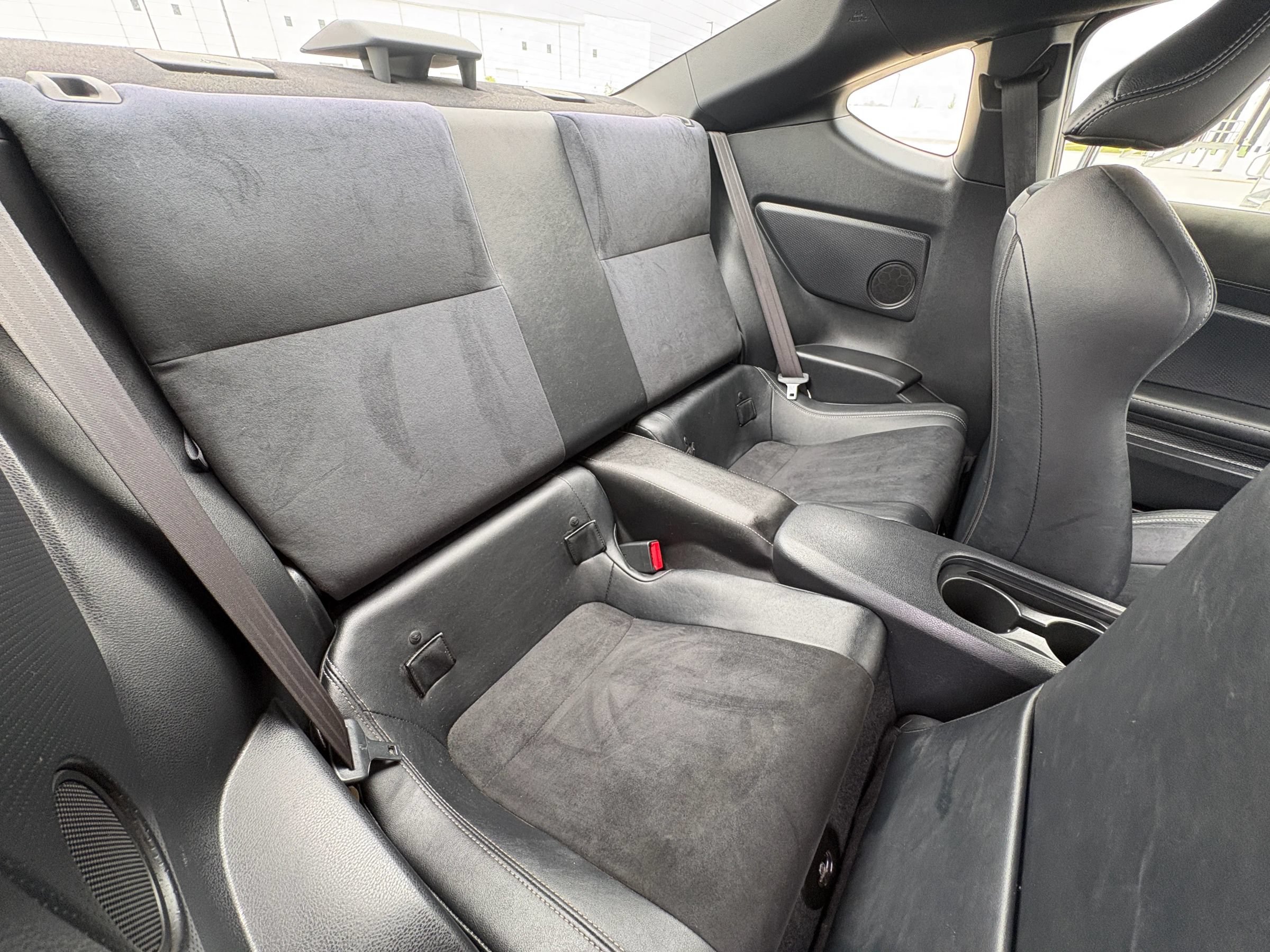Used 2018 Toyota 86 RWD image 28