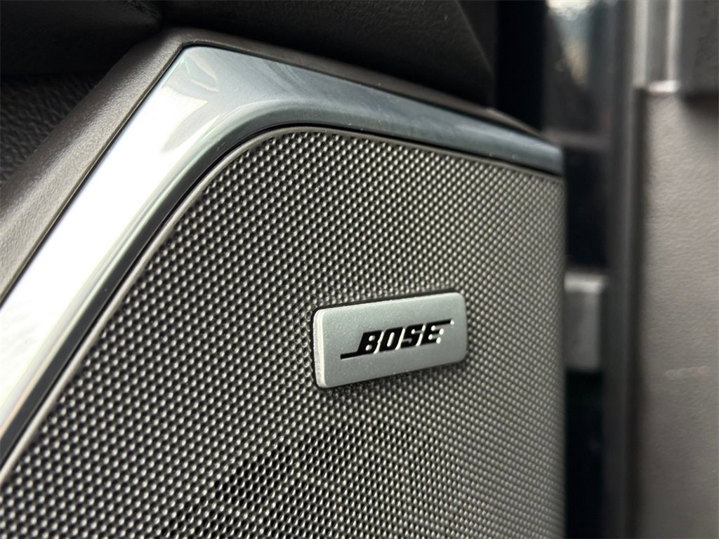 Used 2020 Cadillac Escalade ESV Luxury image 41