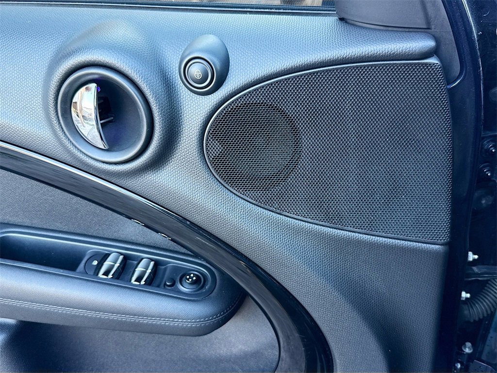 Used 2015 MINI Cooper Countryman S image 19