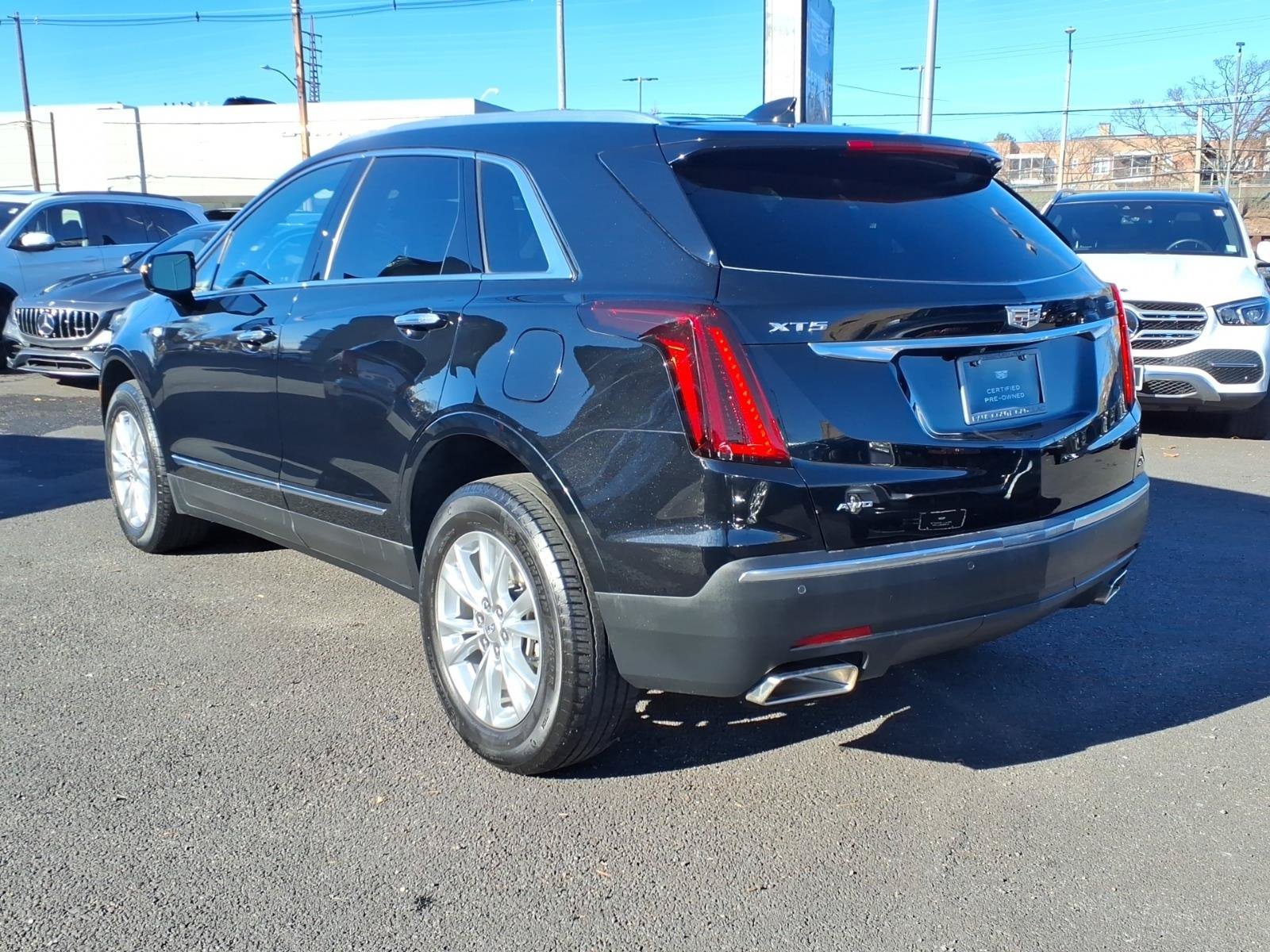 Certified 2023 Cadillac XT5 Premium Luxury AWD/4WD image 7