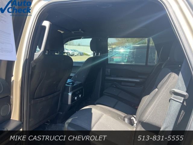 Used 2018 Ford Expedition XLT w/ Cargo Package image 7
