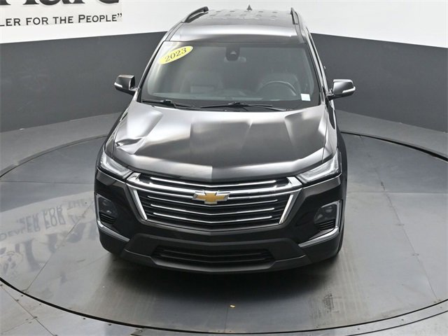 Used 2023 Chevrolet Traverse LT image 59