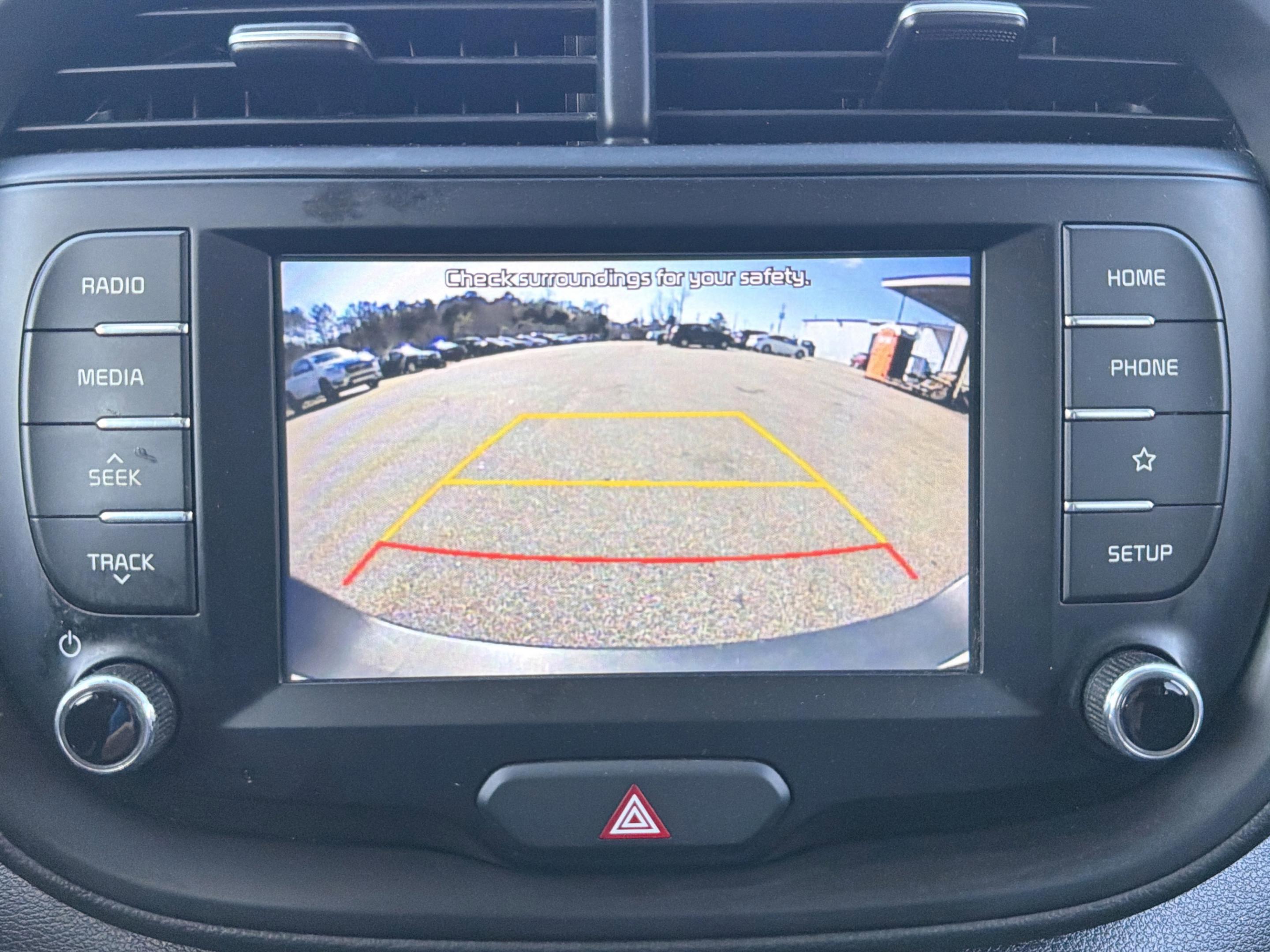 Used 2021 Kia Soul LX image 27