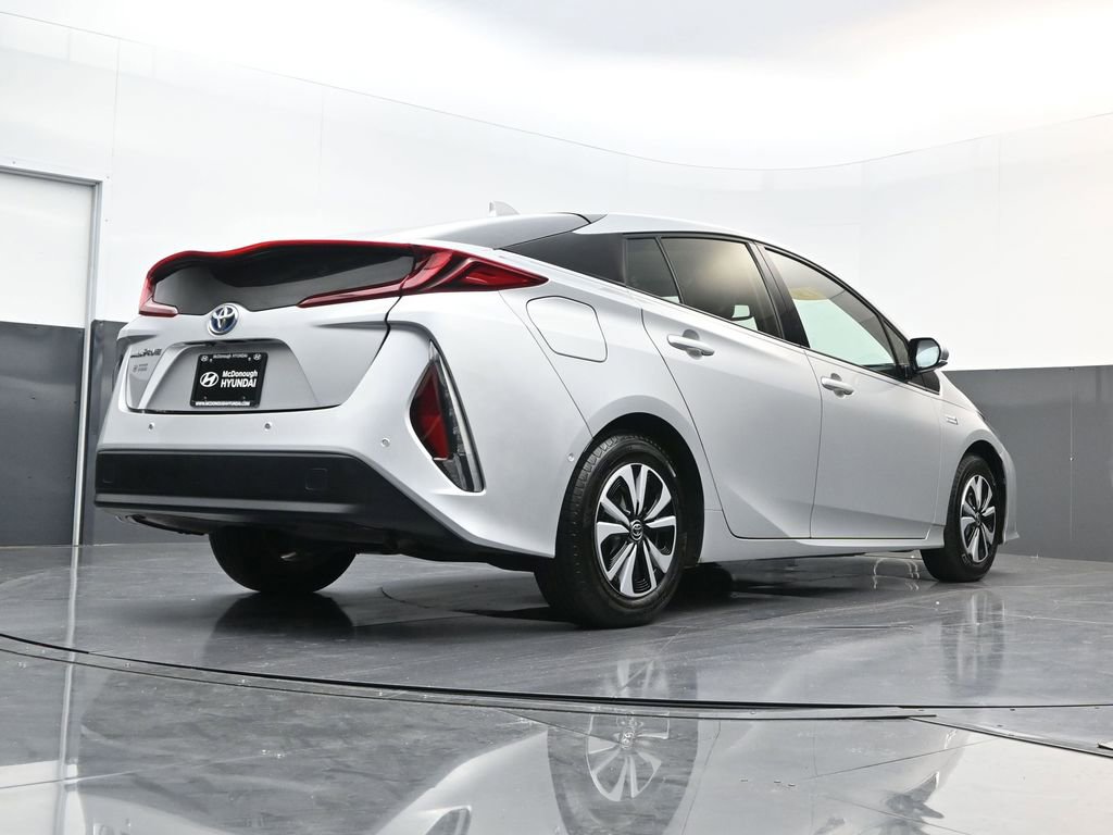 Used 2019 Toyota Prius Prime Advanced image 22