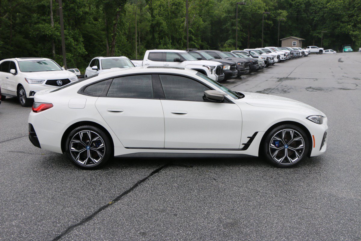 Used 2022 BMW i4 M50 w/ Premium Package AWD/4WD image 8