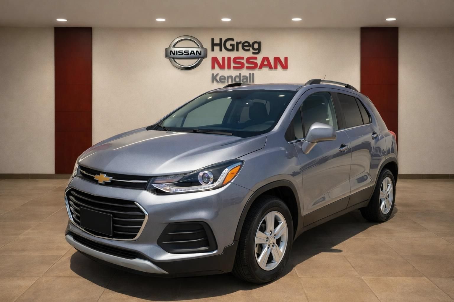 Used 2019 Chevrolet Trax LT w/ LT Convenience Package FWD image 3