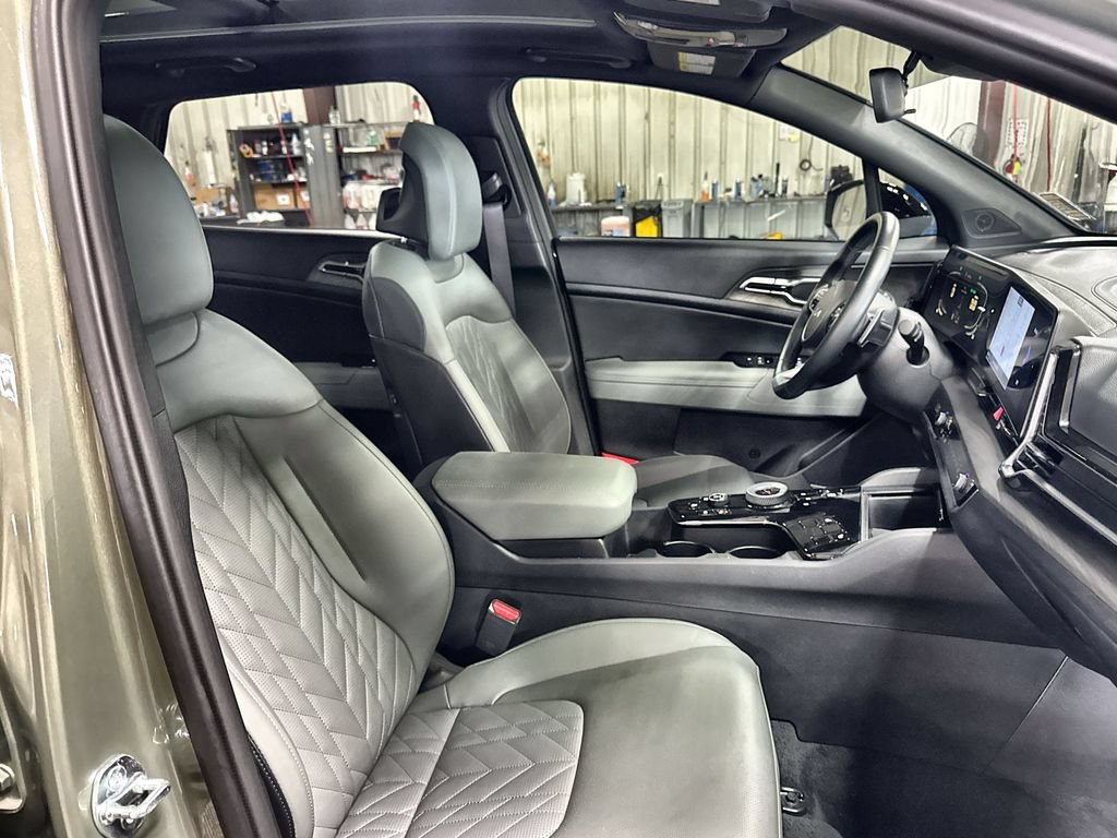Used 2024 Kia Sportage X-Line AWD/4WD image 32