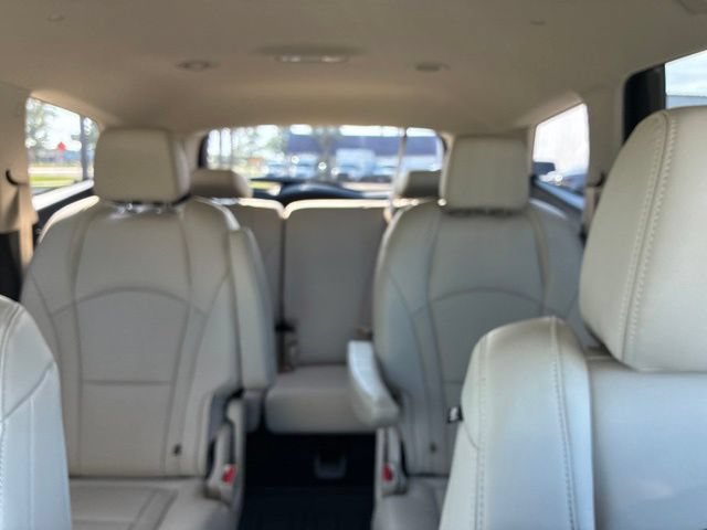 Used 2024 Buick Enclave Essence w/ Technology Package FWD image 36
