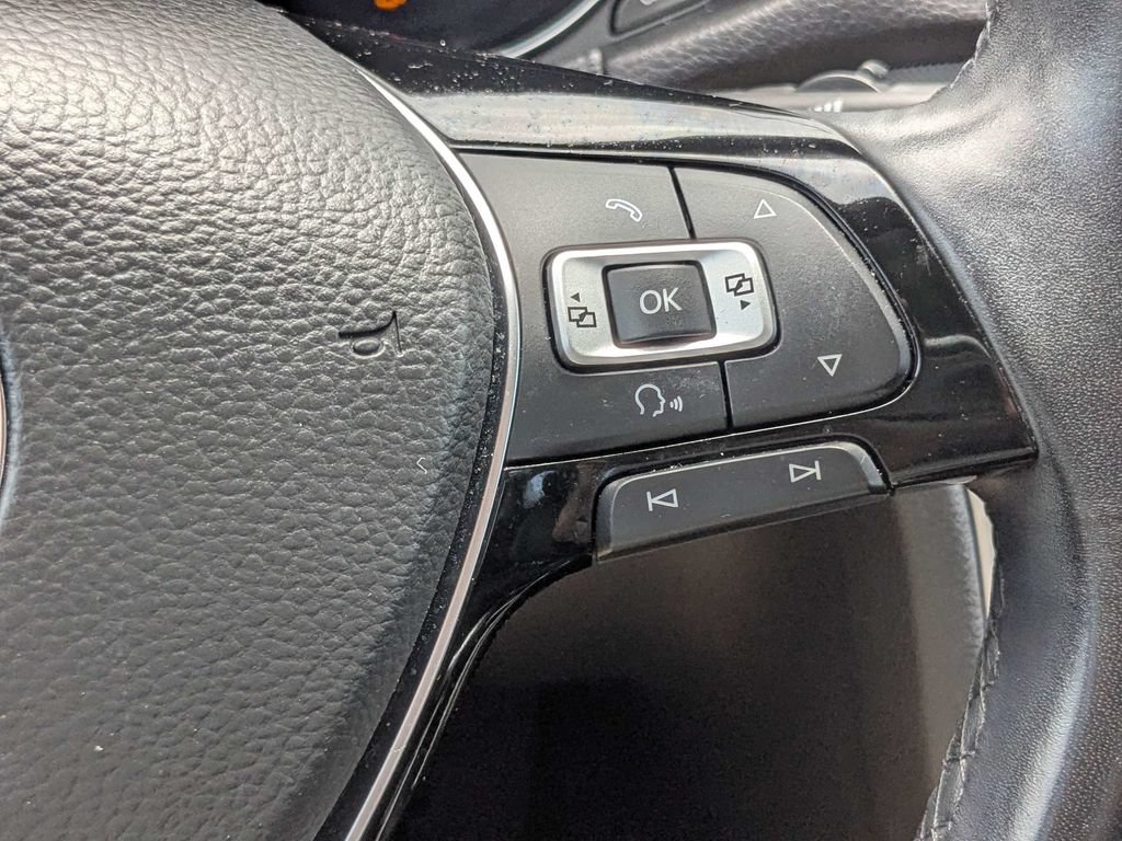 Used 2019 Volkswagen Passat 2.0T Wolfsburg FWD image 27