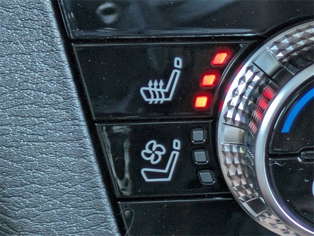 New 2025 Mitsubishi Outlander SEL image 27