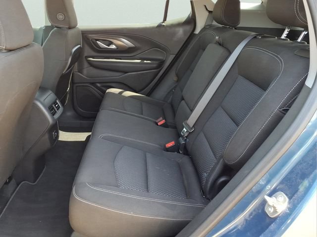 Used 2024 GMC Terrain SLE FWD image 20