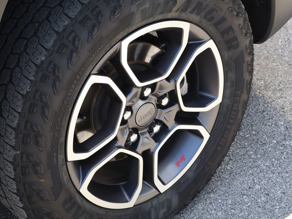 Used 2022 Jeep Grand Cherokee Trailhawk AWD/4WD image 43