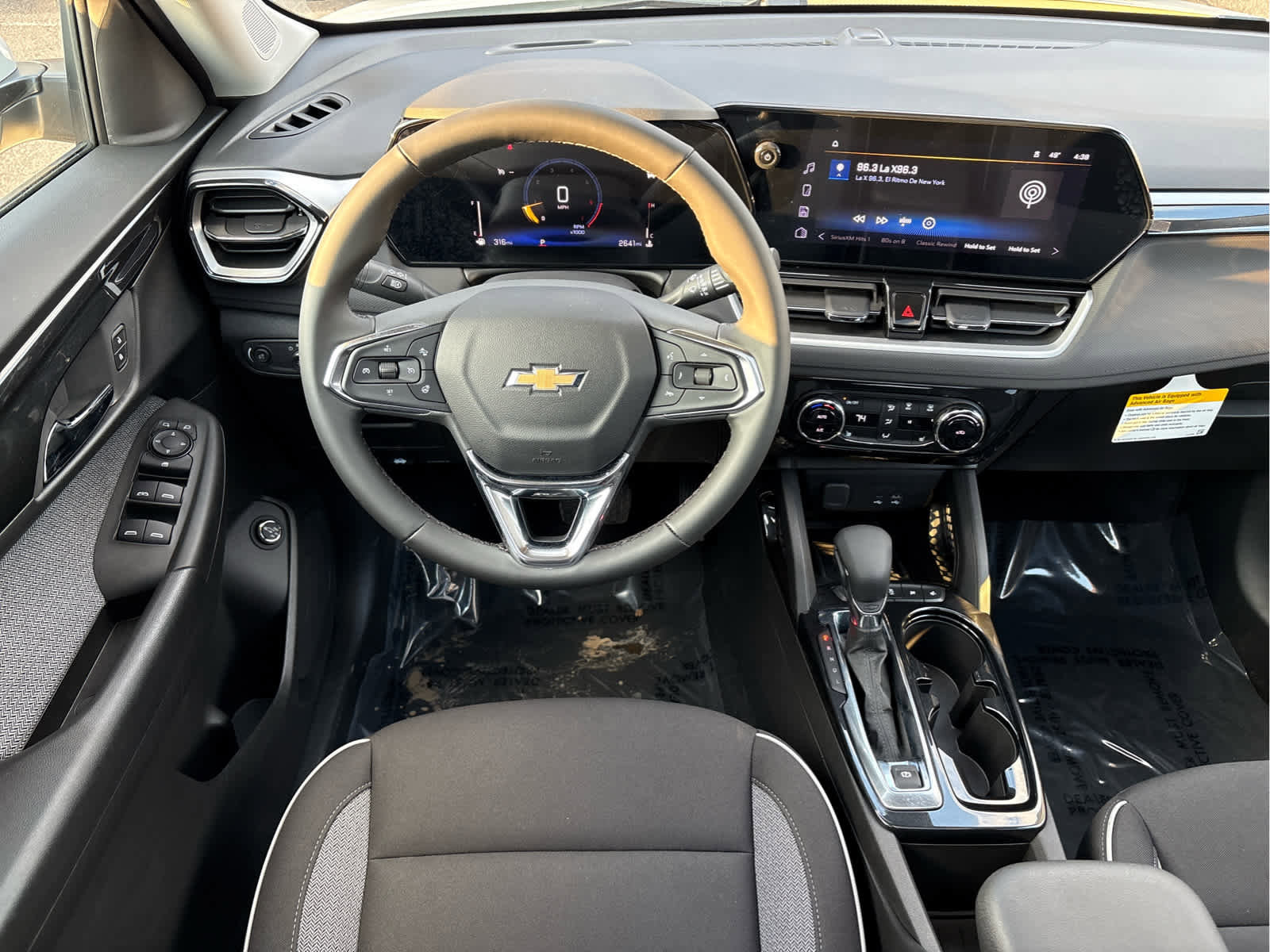 Used 2026 Chevrolet TrailBlazer LT w/ Convenience Package FWD image 13