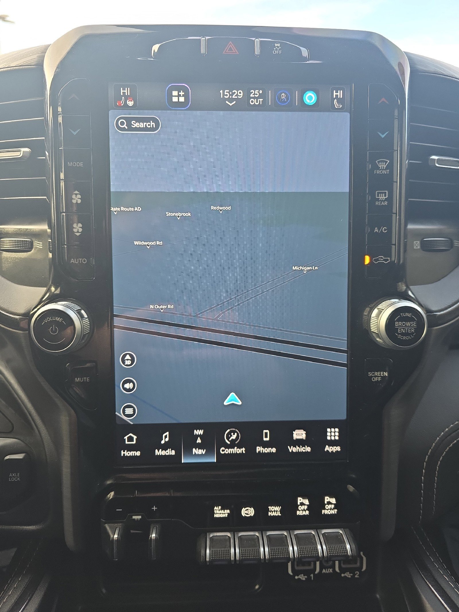 Used 2024 RAM 2500 Rebel w/ Towing Technology Group image 37