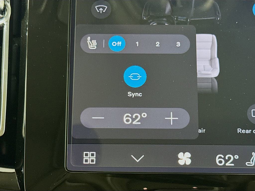 New 2026 Volvo XC40 B4 Plus w/ Protection Package image 20