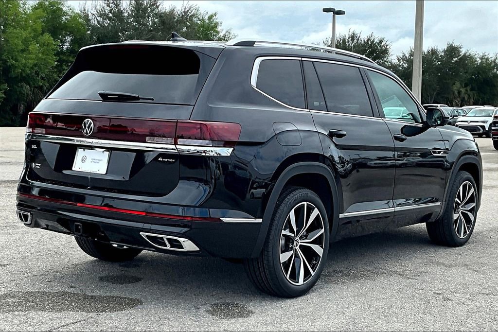 New 2026 Volkswagen Atlas SEL Premium R-Line image 5