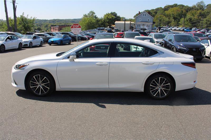 Used 2024 Lexus ES 350 ES 350 w/ Premium Package image 5