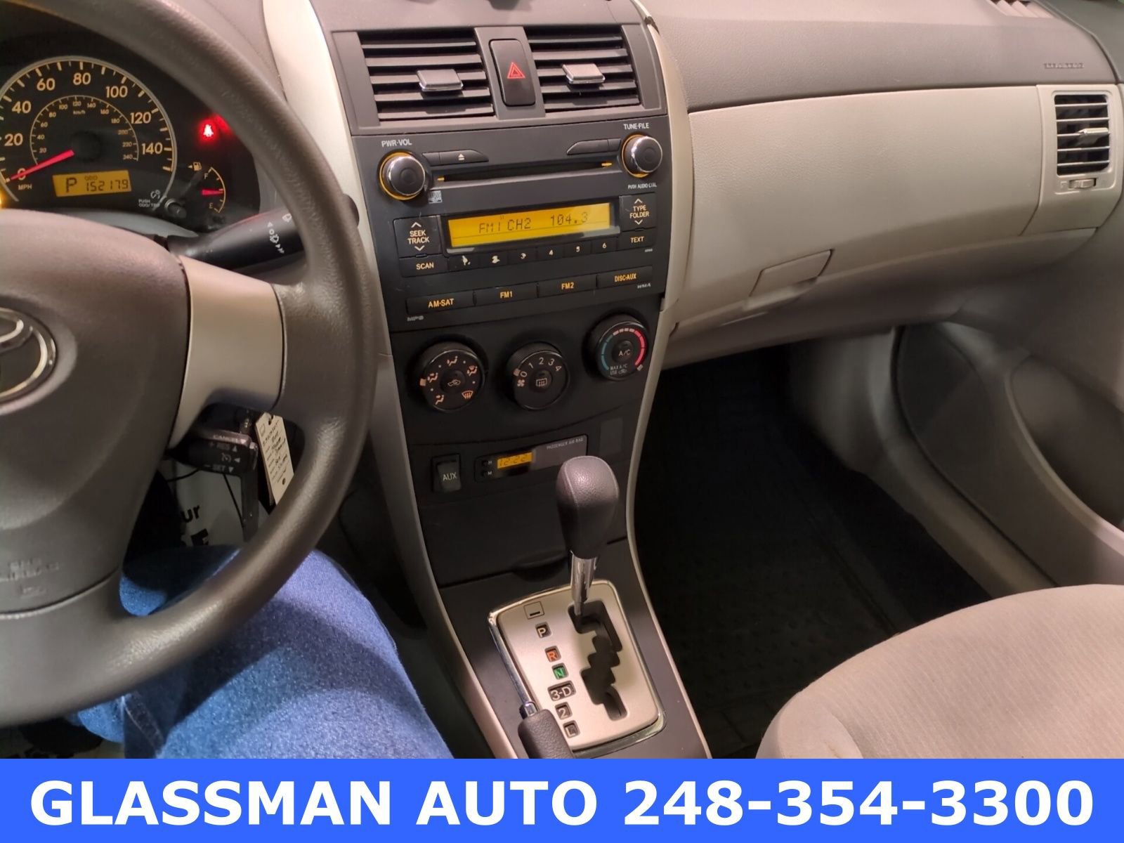 Used 2010 Toyota Corolla LE image 24