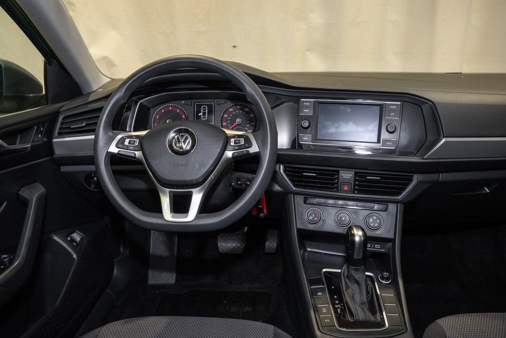 Used 2021 Volkswagen Jetta S w/ Driver Assistance Package image 2