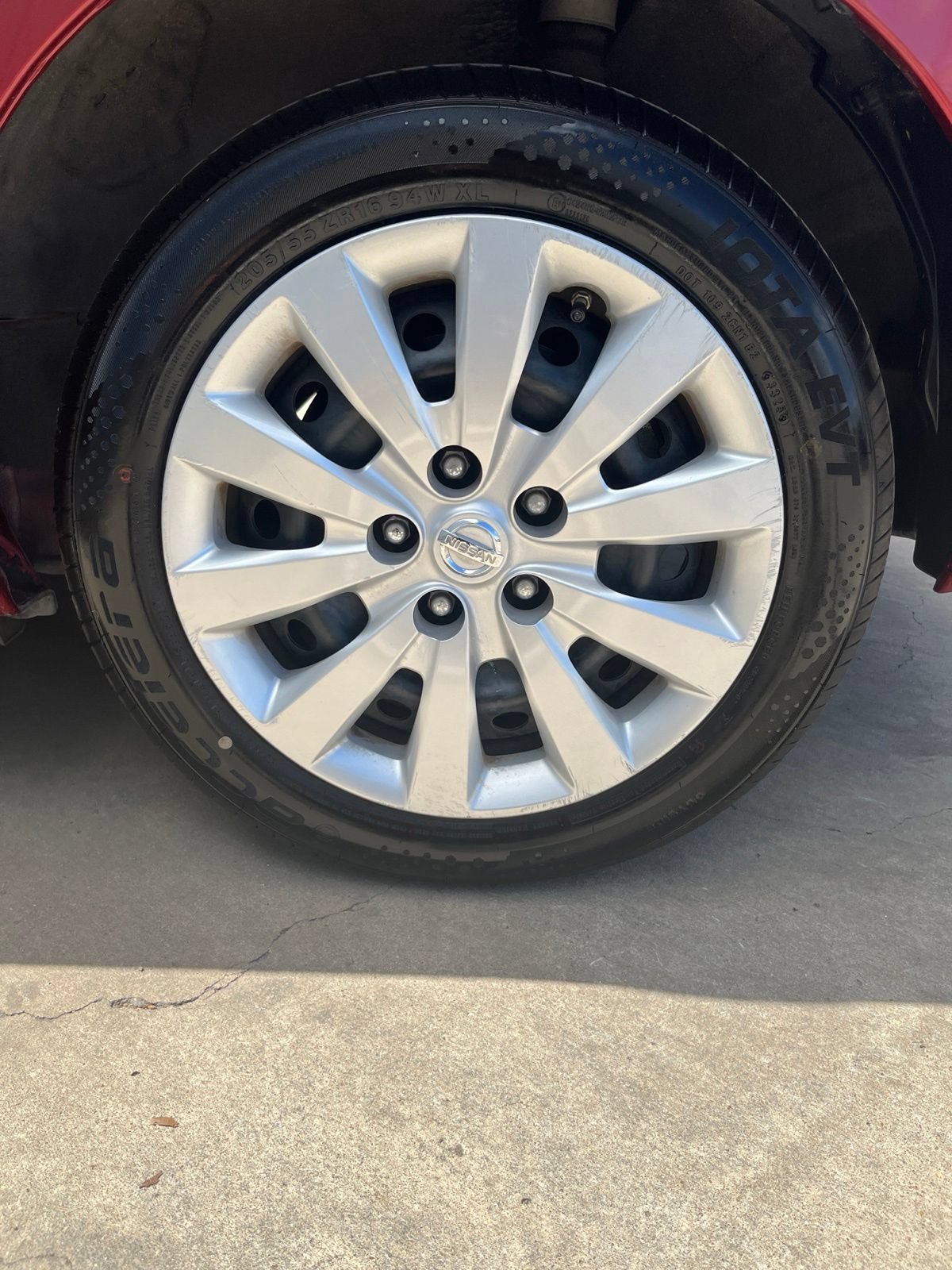 Used 2015 Nissan Leaf S w/ Charge Package FWD image 25