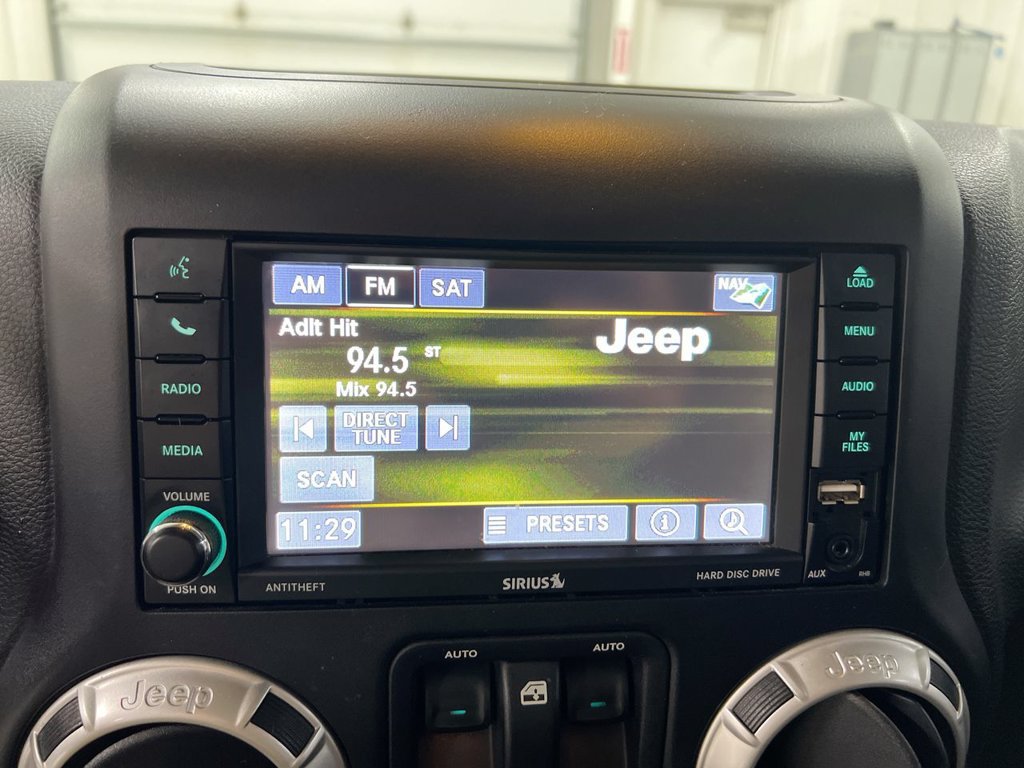 Used 2017 Jeep Wrangler Sahara w/ Trailer Tow Group AWD/4WD image 14
