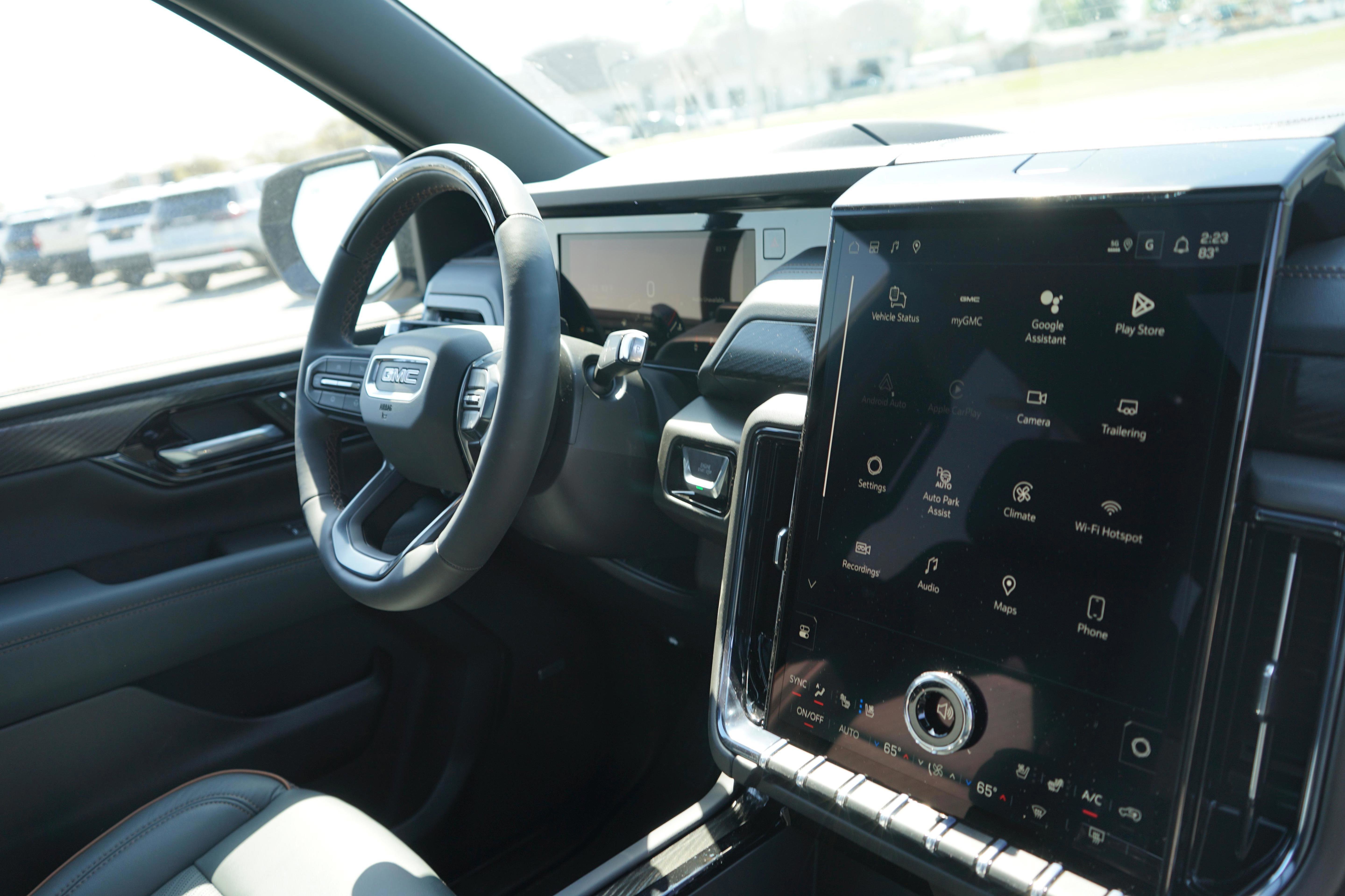 New 2026 GMC Yukon AT4 image 27