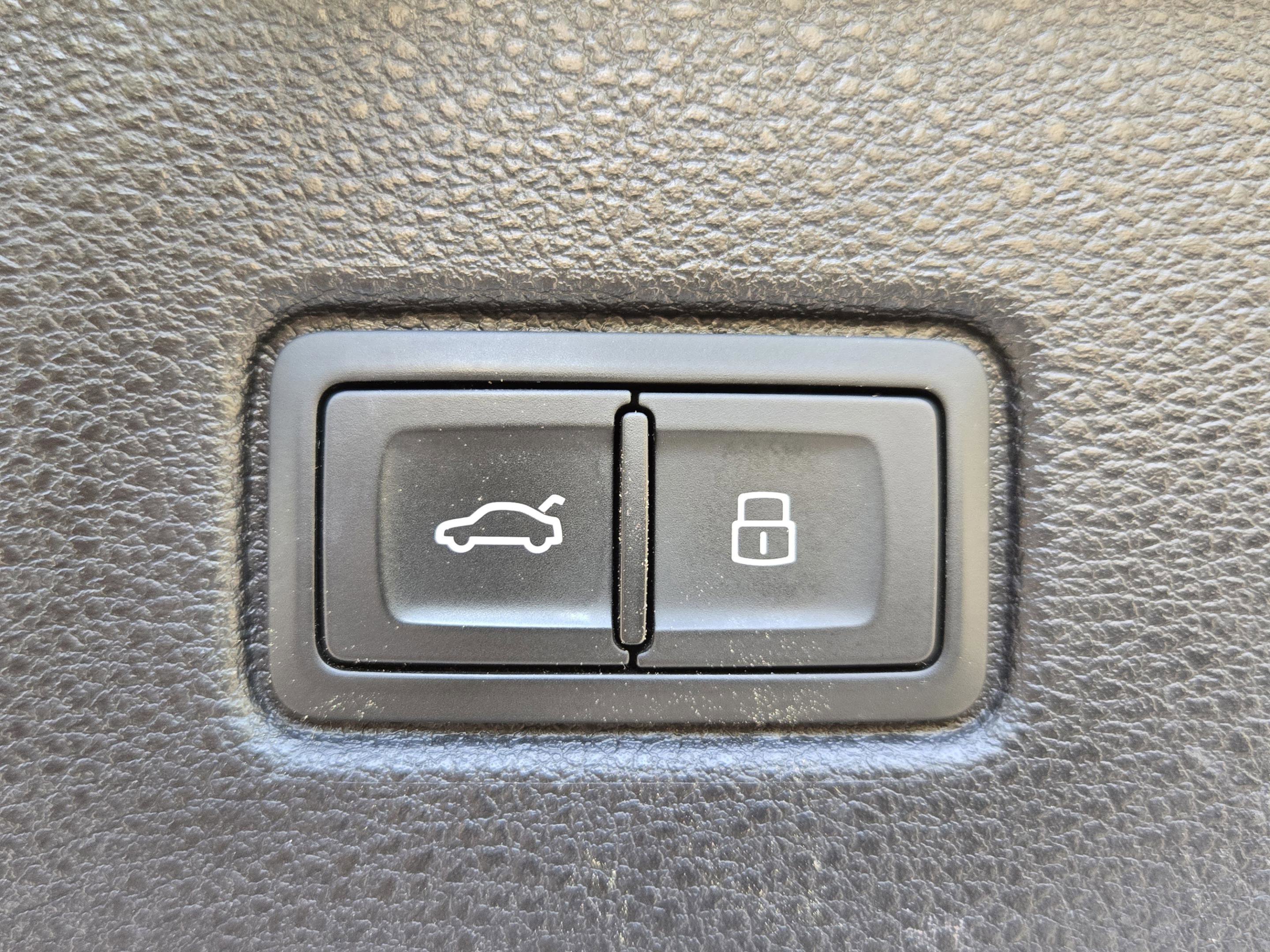 Used 2019 Audi Q7 3.0T Prestige w/ Prestige Package image 14