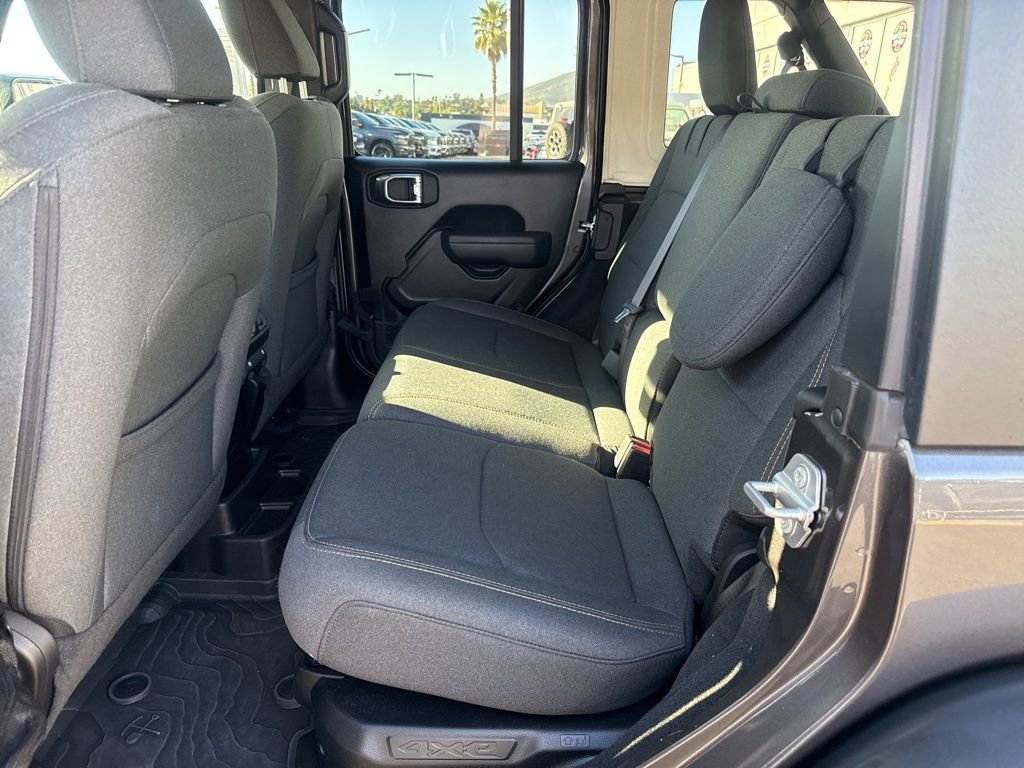 Certified 2025 Jeep Wrangler Willys 4xe image 15