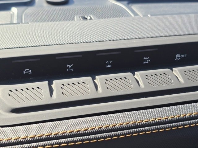 Used 2024 Ford Bronco Badlands image 20