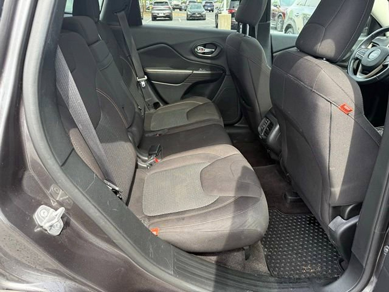 Used 2017 Jeep Cherokee 75th Anniversary image 26