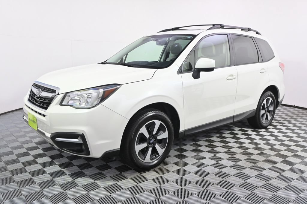 Used 2018 Subaru Forester 2.5i Premium AWD/4WD image 2