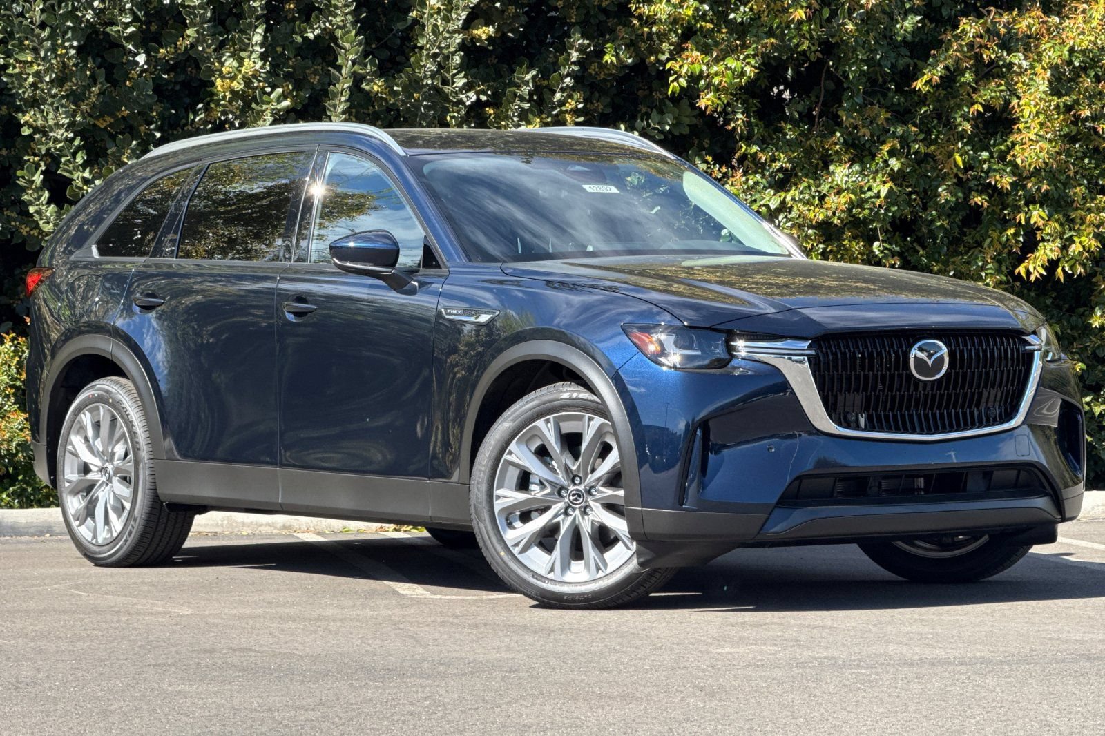 New 2026 MAZDA CX-90 Plug-In Hybrid w/ Preferred AWD/4WD image 2