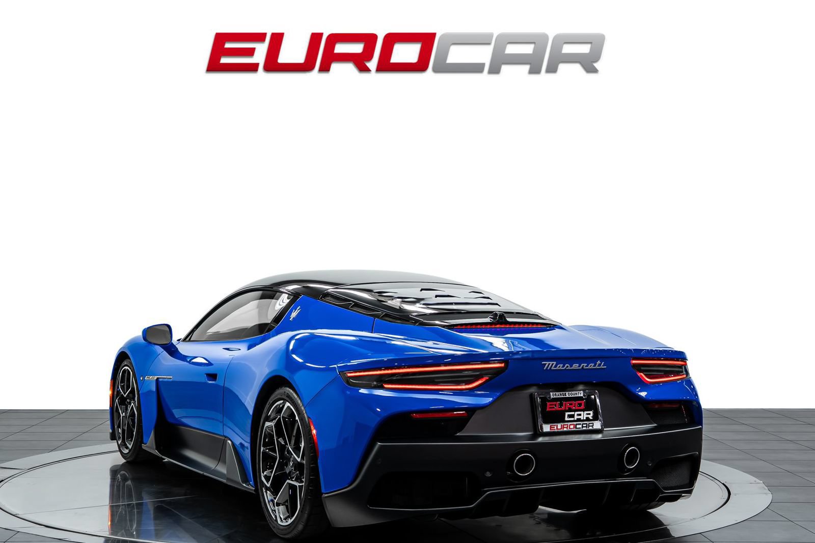 Used 2023 Maserati MC20 Coupe RWD image 3