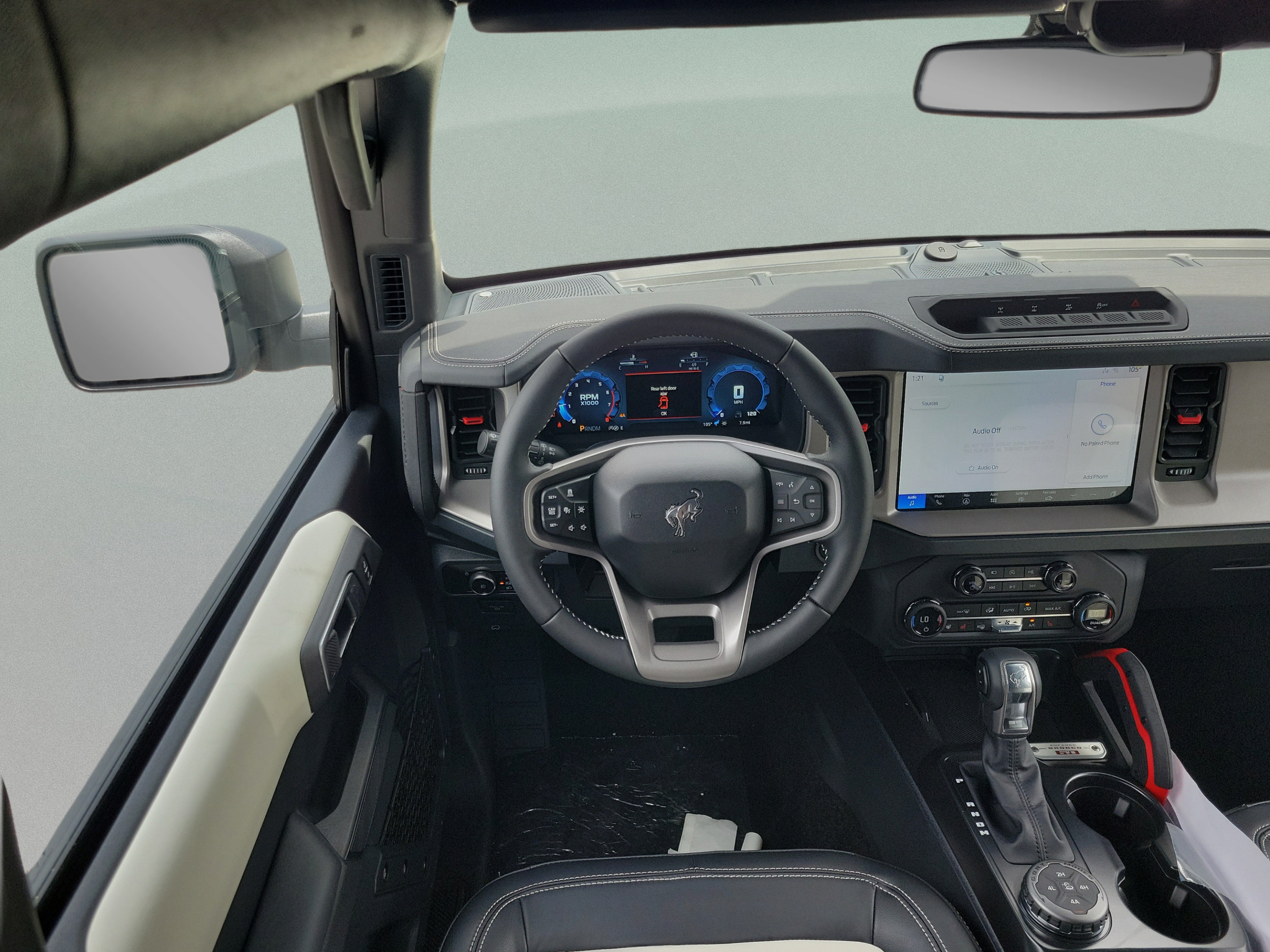 New 2026 Ford Bronco Outer Banks w/ Sasquatch Package AWD/4WD image 5