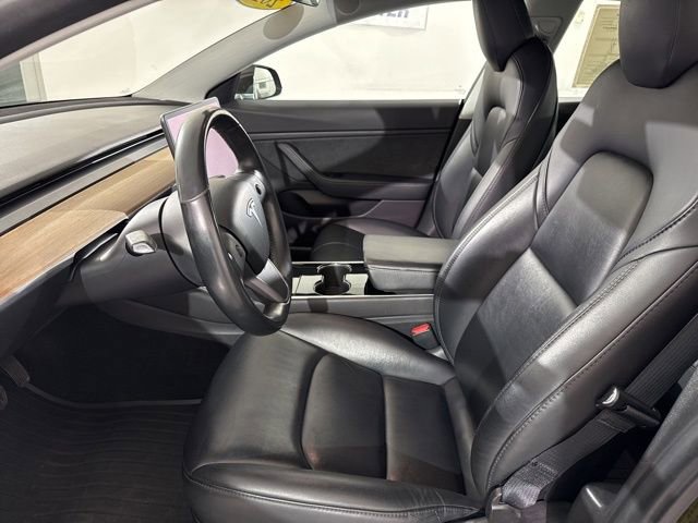 Used 2019 Tesla Model 3 Long Range RWD image 17