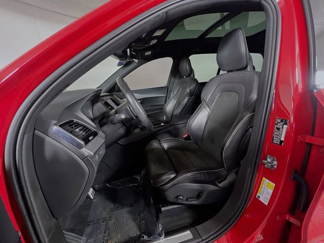 Used 2016 Volvo XC90 T6 R-Design w/ Protection Package Plus image 13