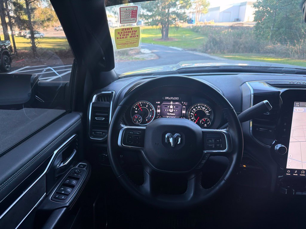 Used 2022 RAM 3500 Laramie w/ Night Edition AWD/4WD image 9
